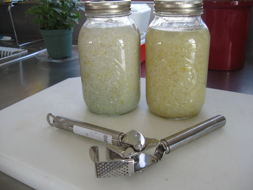 garlic tincture to improve strength